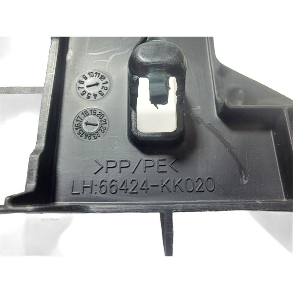 Guia Esquerda Central Forro Teto Hilux 2017/2020 Original