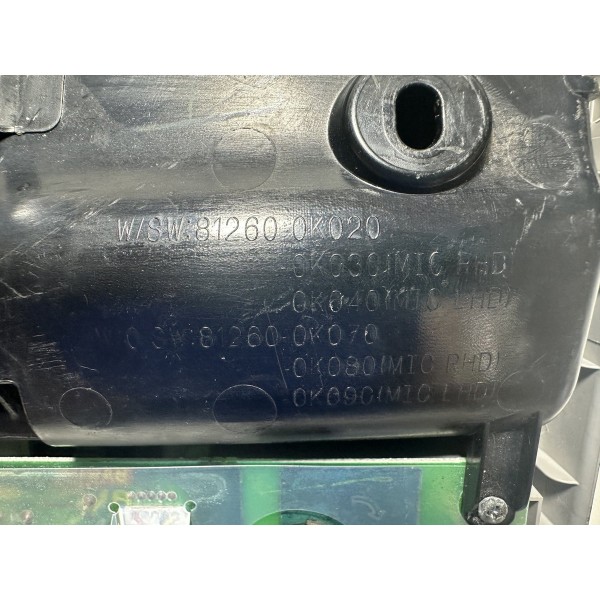 Luz De Teto C/porta Óculos Hilux 2005/2015 Original