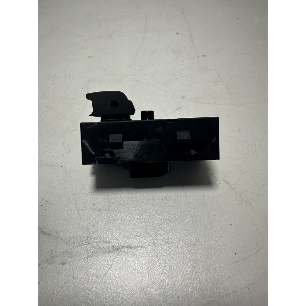 Botão Interruptor Vidro Elétrico Tras S10 2018 Tracker Orig