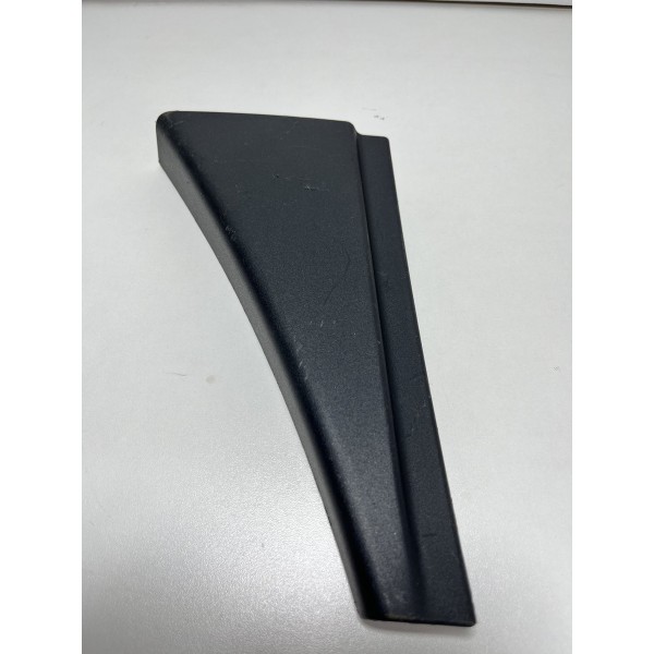 Acabamento Porta Traseira Esquerda Hilux 16/21 Original