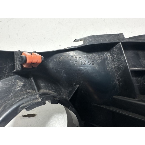 Acabamento Moldura Comando Ar Condicionado Hilux 2016/2021