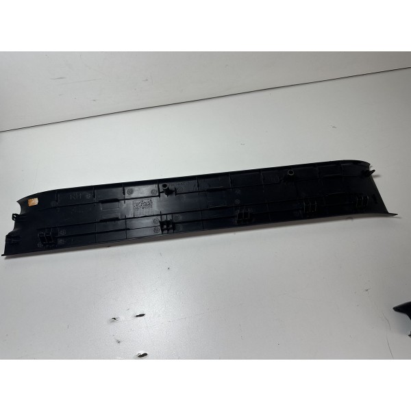 Soleira Porta Hilux Sw4 Dianteira Direita 2016/2024 Original
