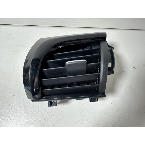 Difusor De Ar Lateral Direita Painel Toyota Hilux 16/20 Orig