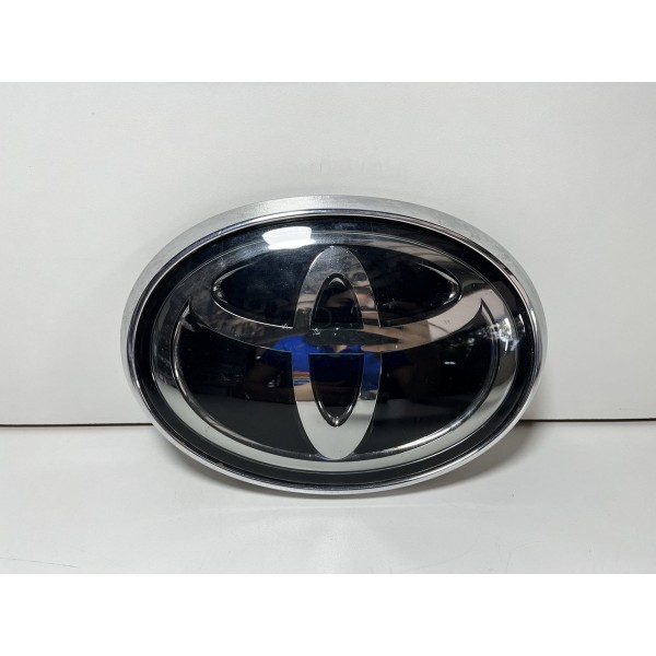 Emblema Grade Dianteira Toyota Hilux Sw4 2021 Original