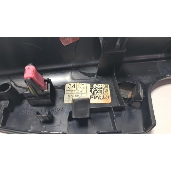 Apoio De Braço Porta Traseira Esquerda Hilux 17/20 Original