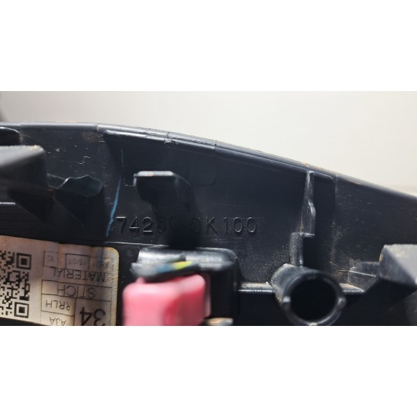 Apoio De Braço Porta Traseira Esquerda Hilux 17/20 Original