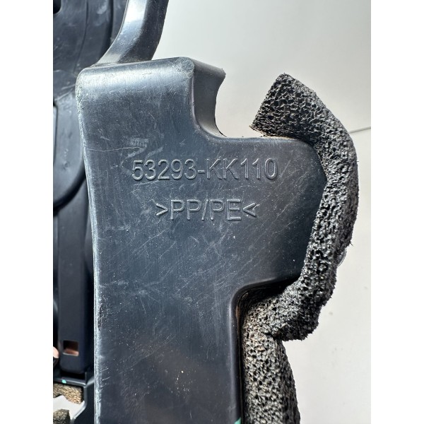 Defletor Lateral Direito Do Radiador Hilux 2022 Original