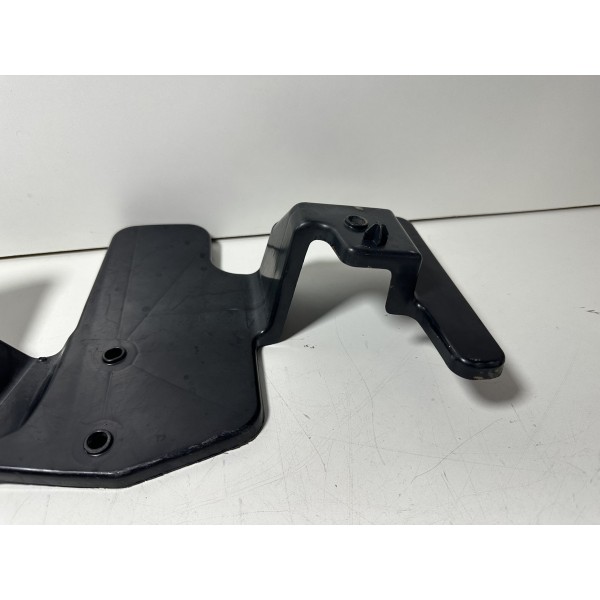 Defletor Radiador L/d Toyota Hilux 2013/2015 Original