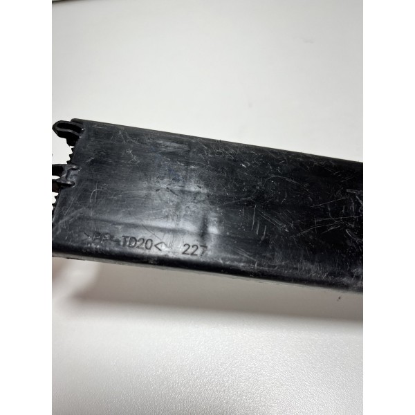 Tampa Gaveta Do Filtro Ar Cond Hilux Sw4 2016/2023 Original