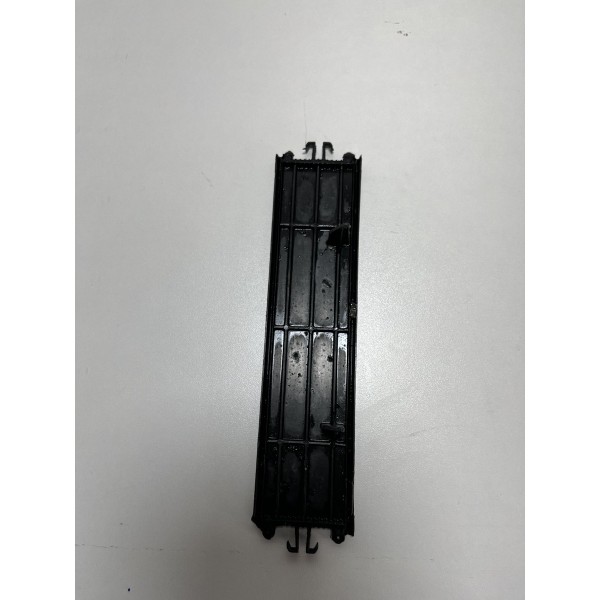 Tampa Gaveta Do Filtro Ar Cond Hilux Sw4 2016/2023 Original