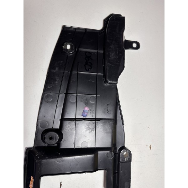 Acabamento Da Tranca Do Capô Hilux Srx 2016/2024 Original