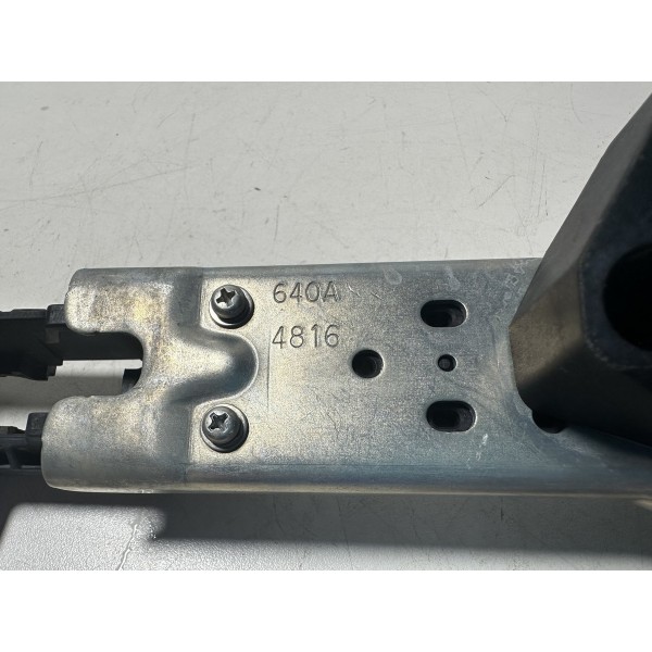 Suporte Maçaneta Externa Hilux Sw4 16/20 Traseira/e Original