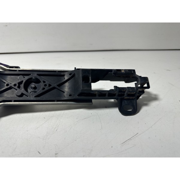 Suporte Maçaneta Externa Hilux Sw4 16/20 Traseira/e Original