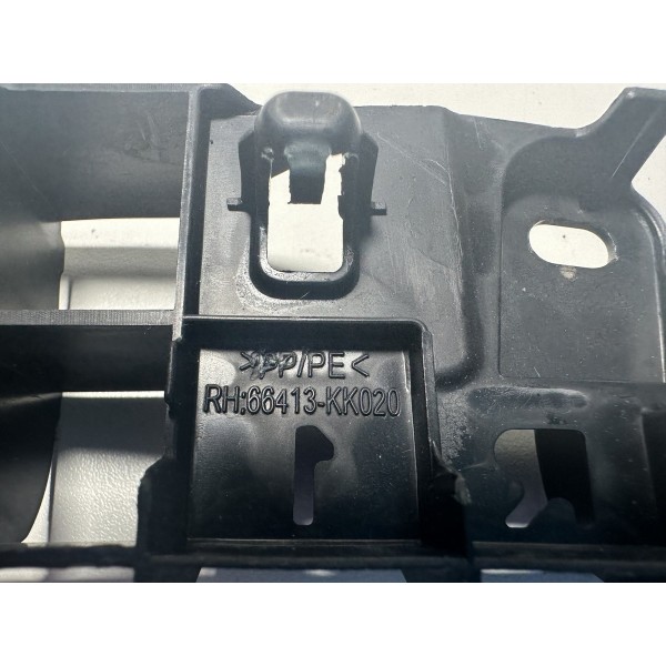 Espaçador Lateral Hilux Original