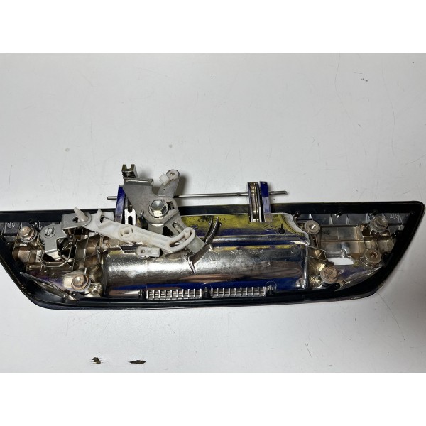 Maçaneta Tampa Traseira Hilux 2016/2024 Cromada Original