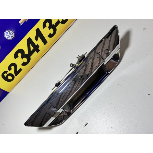 Maçaneta Tampa Traseira Hilux 2016/2024 Cromada Original