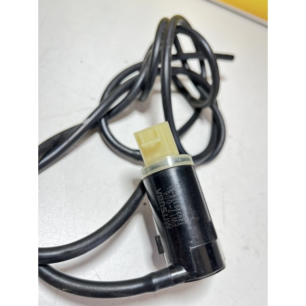 Bomba Água Limpador Mitsubishi L200 2021/2022 Original