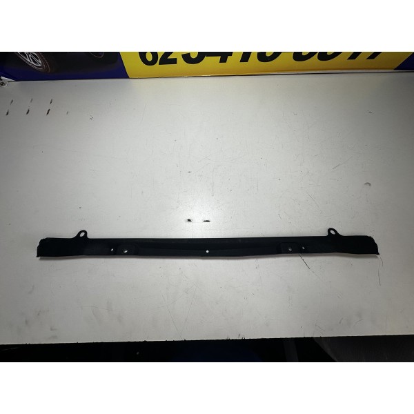 Defletor Superior Radiador Toyota Hilux 2016/2020