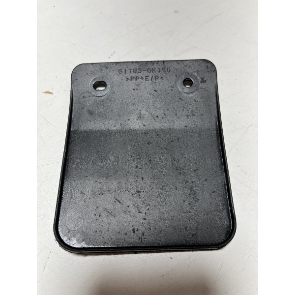 Acabamento Parabarro Traseiro Hilux 2016/2024 Original