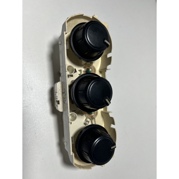 Comando Ar-condicionado Ventilação Reostato Hilux 06/15 Orig
