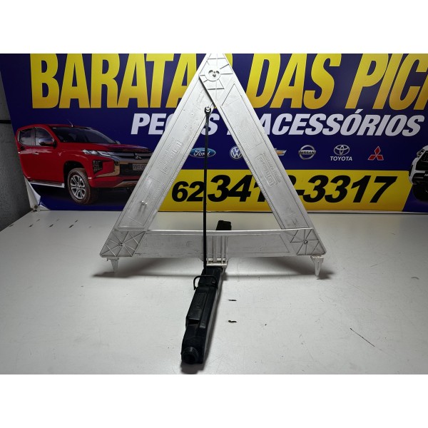 Triangulo Toyota Hilux Original