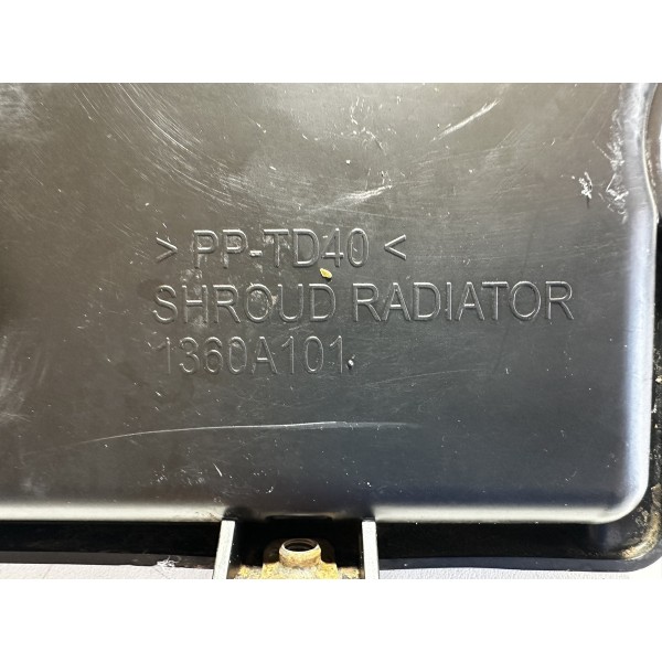 Defletor Radiador Triton L200 2017/2022 Original