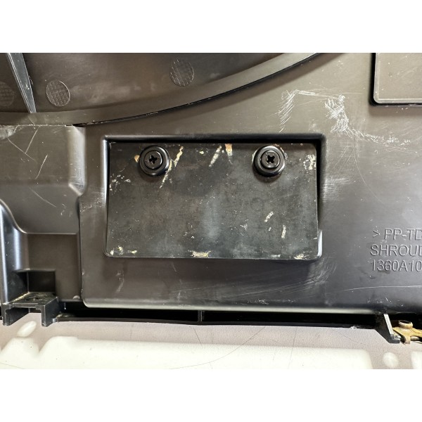Defletor Radiador Triton L200 2017/2022 Original