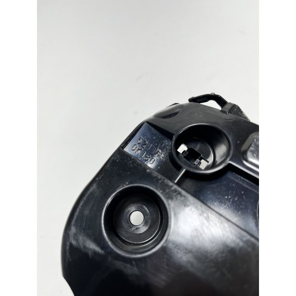 Guia Parachoque Dianteiro Esquerdo Hilux 16/18 Original