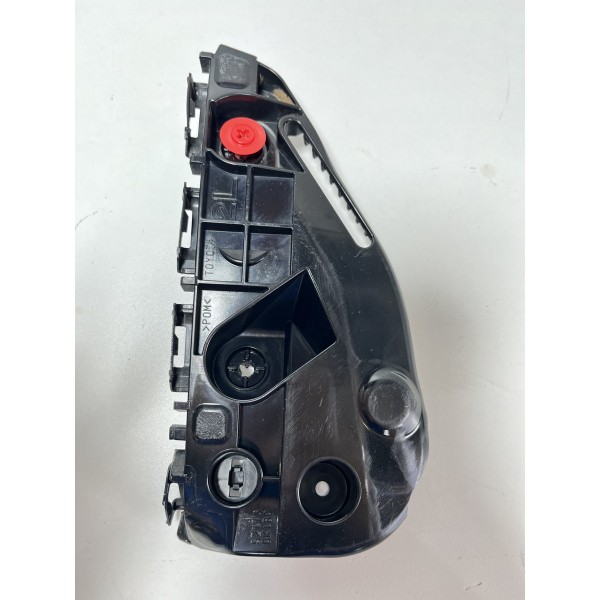Guia Parachoque Dianteiro Esquerdo Hilux 16/18 Original