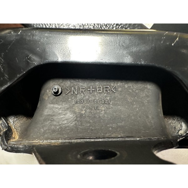 Coxim Motor Direito Hilux 2.8 2017/2025 Original
