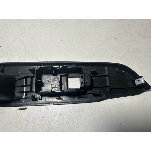 Moldura Botão Vidro Elétrico Tras Esquerdo S10 12/2020 Orig