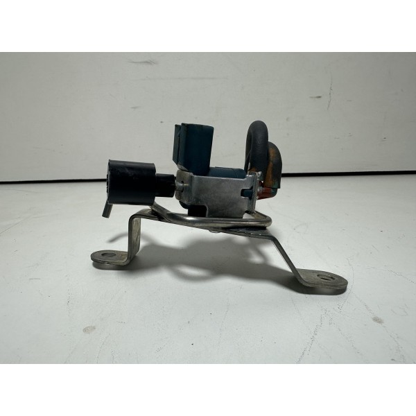 Valvula Solenoide De Vacuo Da Hilux 3.0 2005/2015 Original