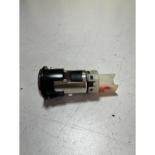 Acendedor Cigarro Painel New Triton 2019 12v120wmax