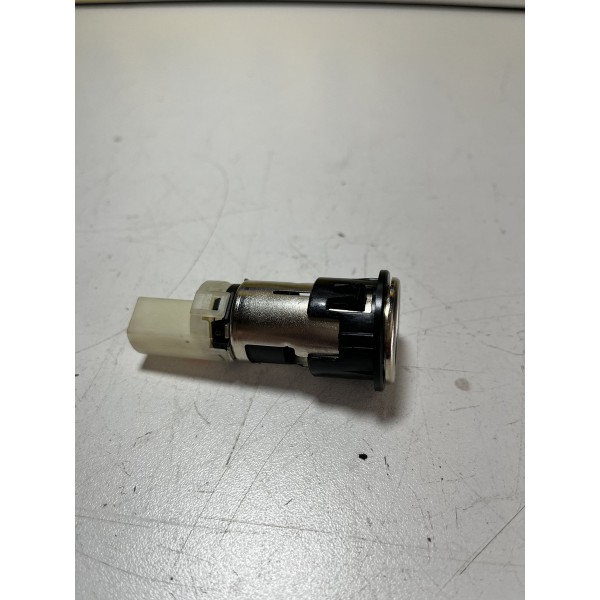 Acendedor Cigarro Painel New Triton 2019 12v120wmax