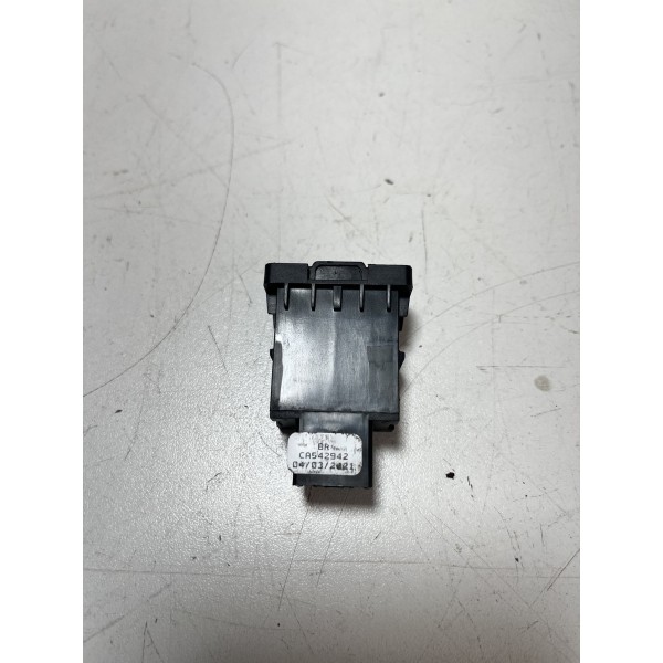 Tomada Auxiliar Usb Mitsubishi New Triton 2022/2023 Orig