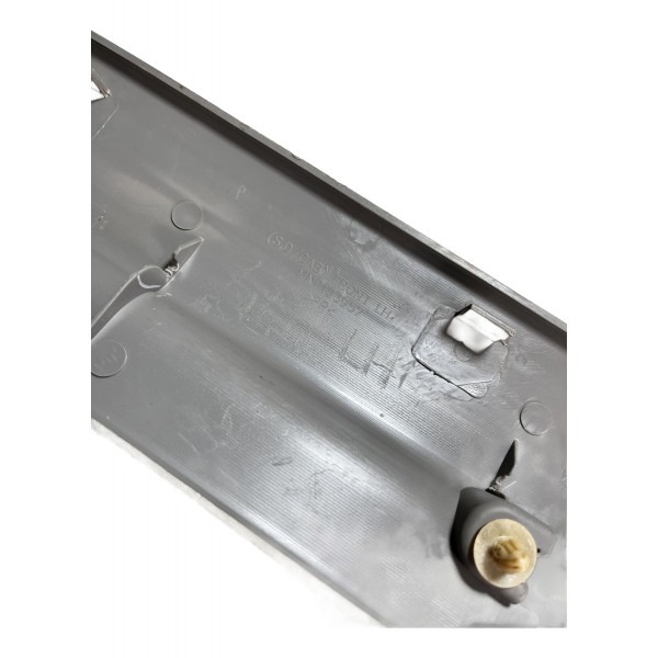 Soleira Porta Dianteiro L/e L200 Triton 2008/2015 Original