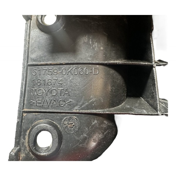 Estribo Te Toyota Hilux 2014 Original