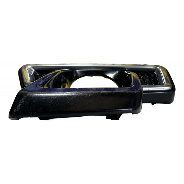 Moldura Farol De Milha Direito Hilux 2018/2022 Original