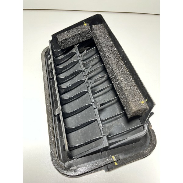 Difusor De Ar Exaustão Traseira Direita Sw4 2023 Original