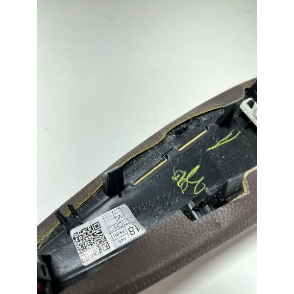 Apoio Braço Porta Dianteira Direita Toyota Sw4 16/20 Origina