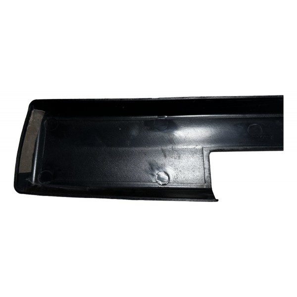 Acabamento Porta Traseira Do Porta-malas Triton L200 2019 Preto