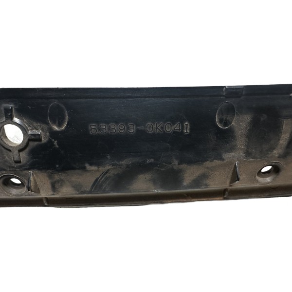 Friso Moldura Capo Hilux 2021/2024 Original