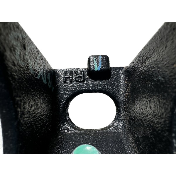 Coxim Motor Dianteiro Hilux 2.8 Diesel 2016/2023 Original