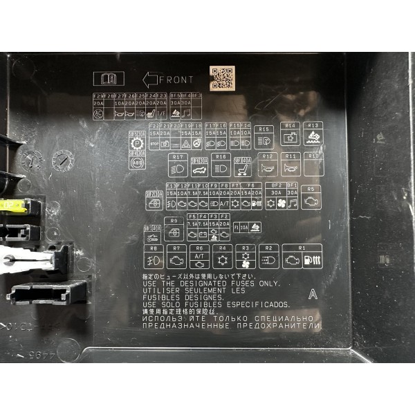 Tampa Caixa Fusível L200 Triton 2022 Original