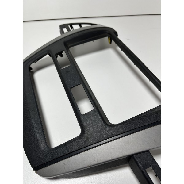 Moldura Comando Ar Central Toyota Sw4 Diesel 2021 Original