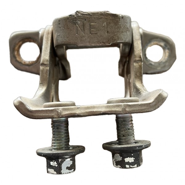 Dobradiça Superior Traseira Direita Pajero Dakar 2014 Orig