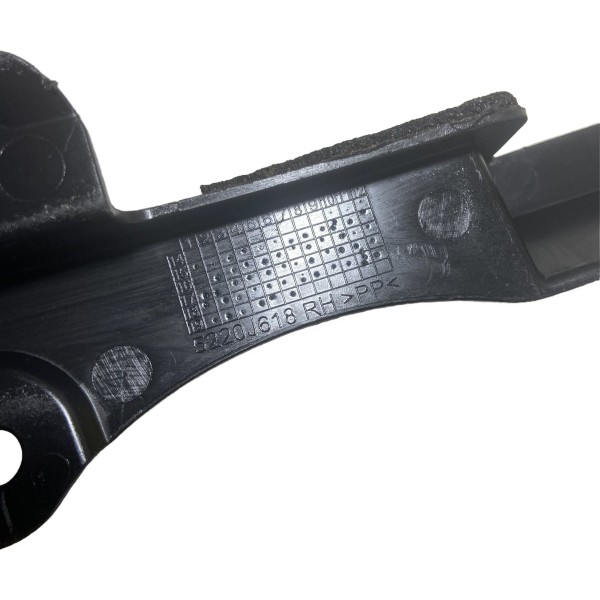 Acabamento Defletor Radiador Direito L200 2016/2020 Original