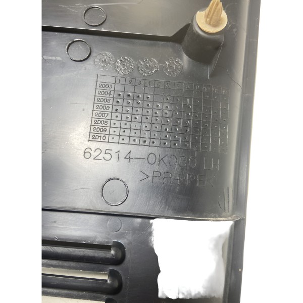 Acabamento Interior Esquerdo Hilux 2005/2015 Original Preto