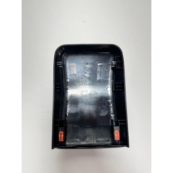 Acabemeno Moldura Toyota Hilux 2019 86466-71030