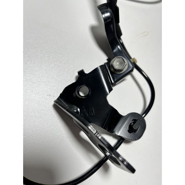 Sensor Freio Abs Roda Dianteira Esquerda Hilux Srv 2023 Orig